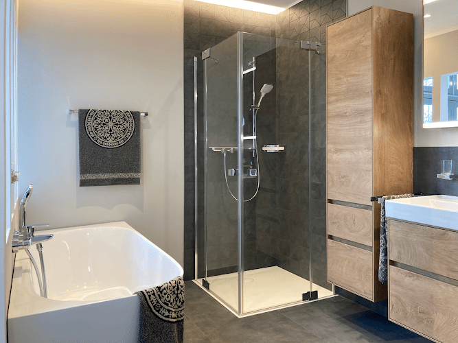 Negocio Badpunkt Bad Doberan – Badausstellung Der Wiedemann Siek Gmbh