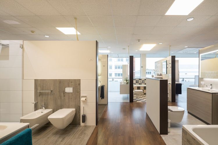 Negocio Badpunkt Badaustellung - Mülheimer Handel Haustechnik Gmbh & Co. Kg