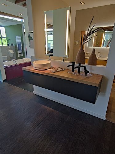 Negocio Badpunkt Wismar - Badausstellung Der Peter Jensen Gmbh